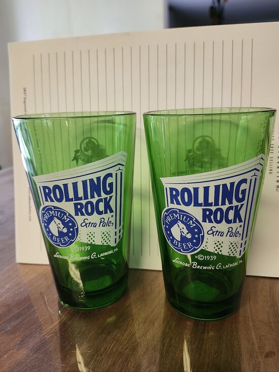 Rolling Rock Other - Rolling Rock Green Pint Glass - Set of 2